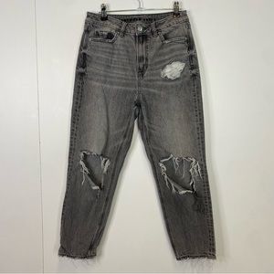 American Eagle Size 4 Short Mom Jean Black Distressed Ripped Jeans Pants
